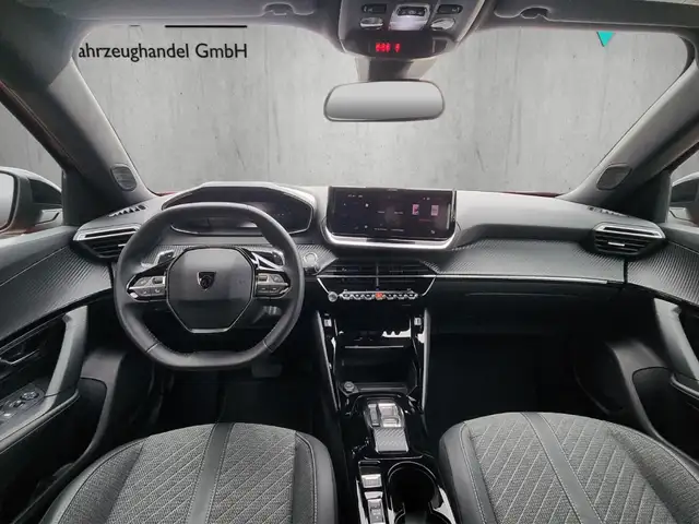Peugeot 2008 view 12