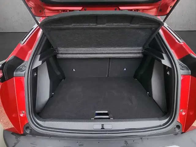 Peugeot 2008 view 7