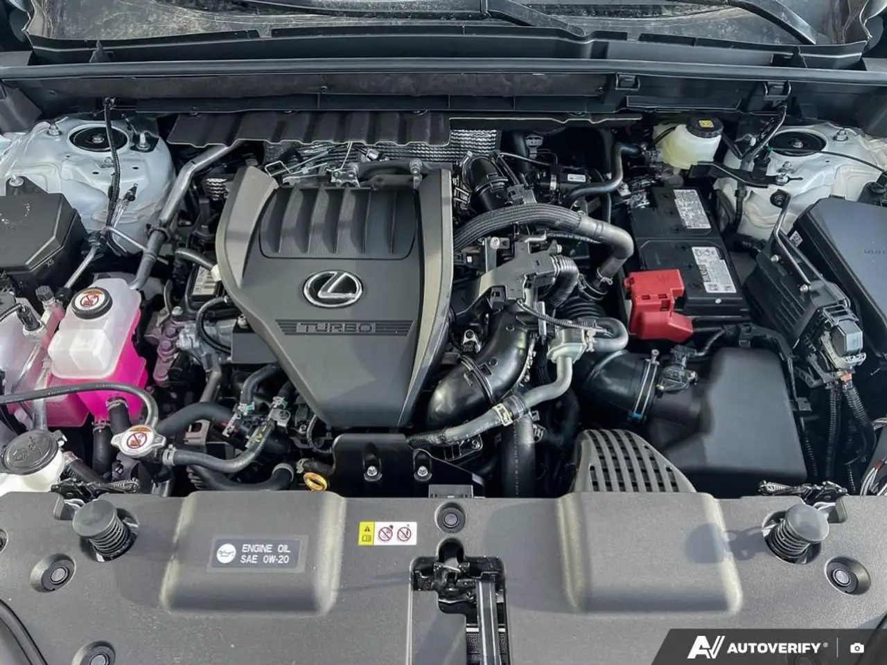 Lexus NX снимка Lexus NX