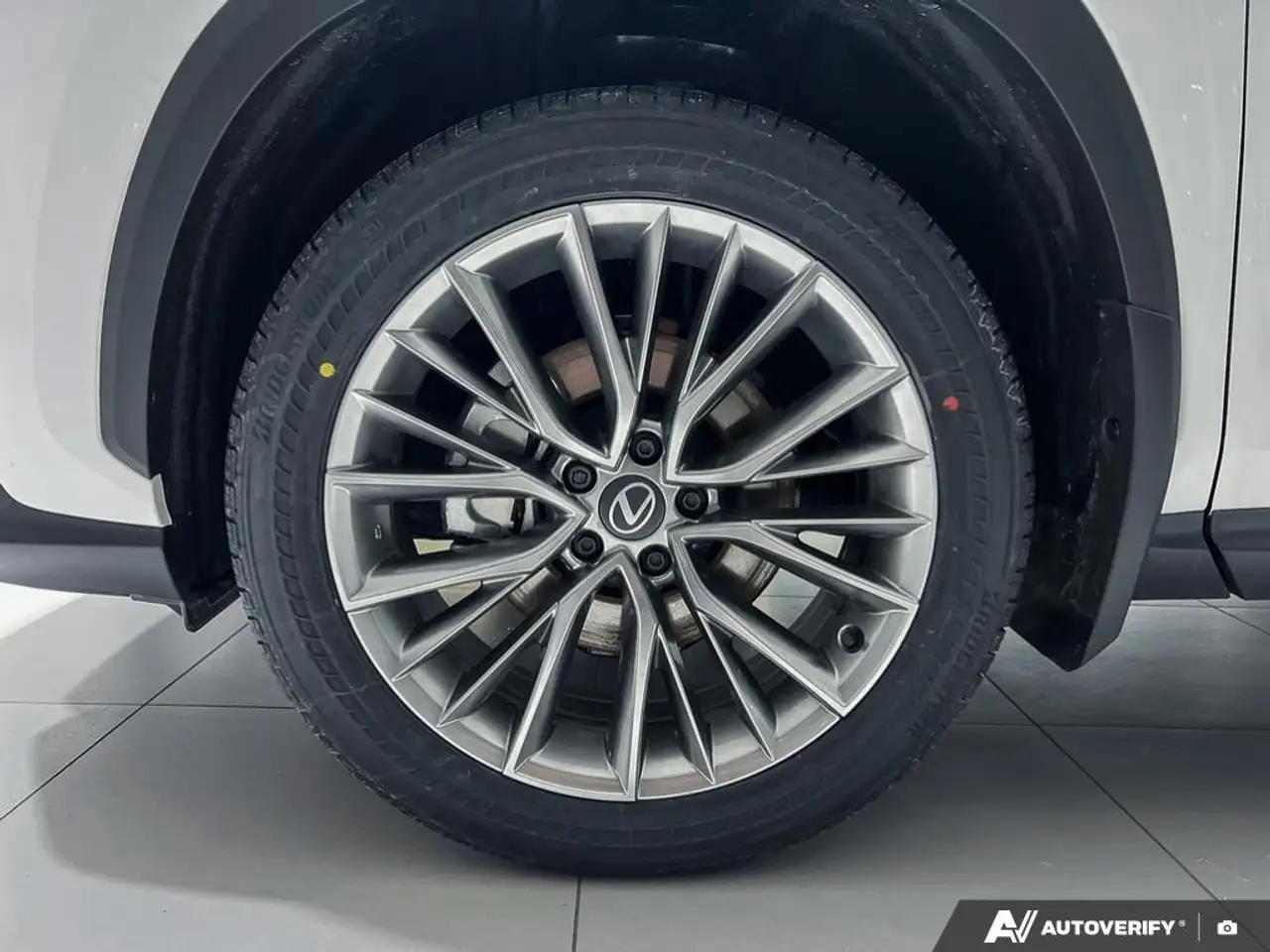 Lexus NX снимка Lexus NX
