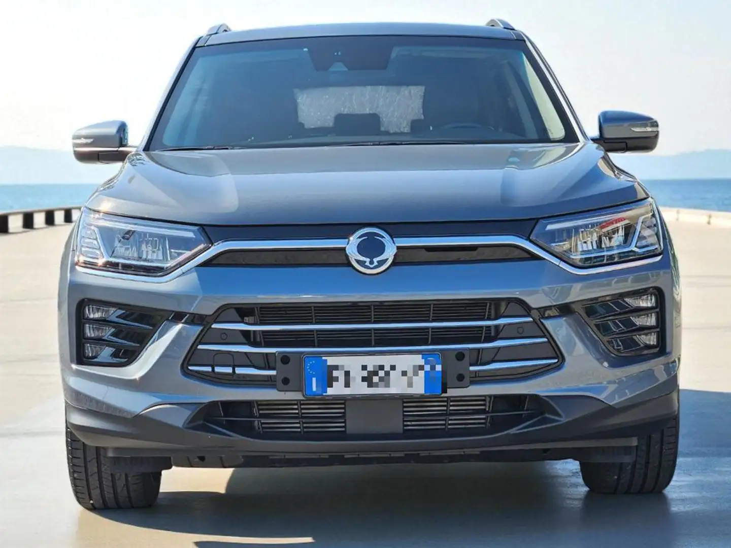 SsangYong Korando 1.6 Diesel AWD Dream Grigio - 2