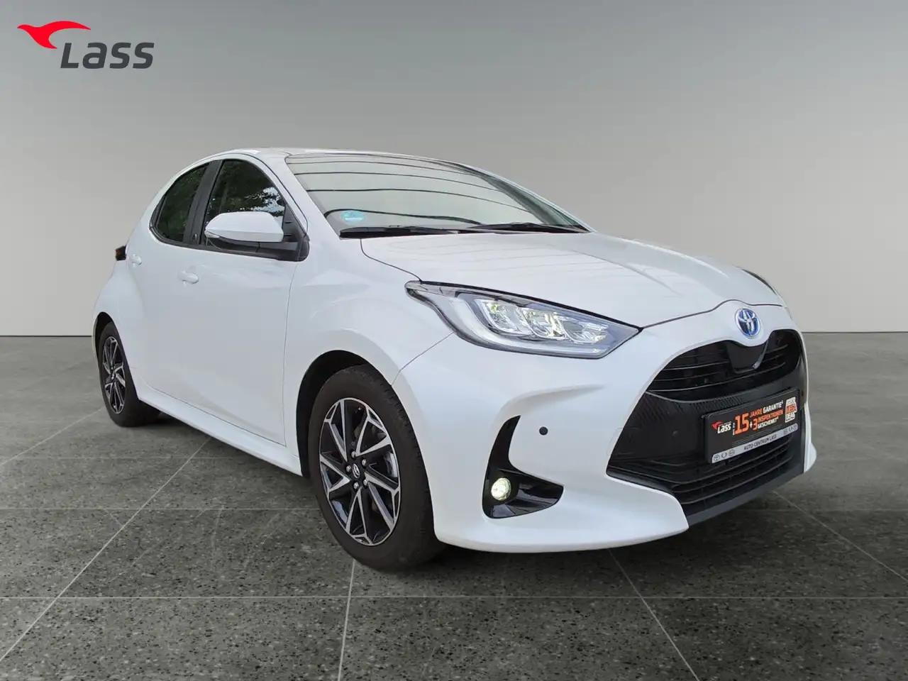 Toyota Yaris 1.5 D Team Deutschland AUT*Kamera*ACC*Navi, миниатюра 8