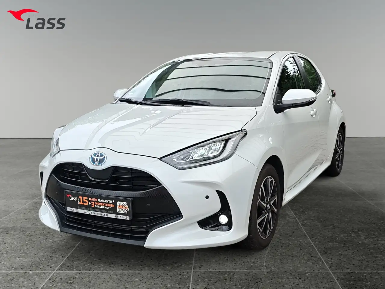 Toyota Yaris 1.5 D Team Deutschland AUT*Kamera*ACC*Navi, миниатюра 2