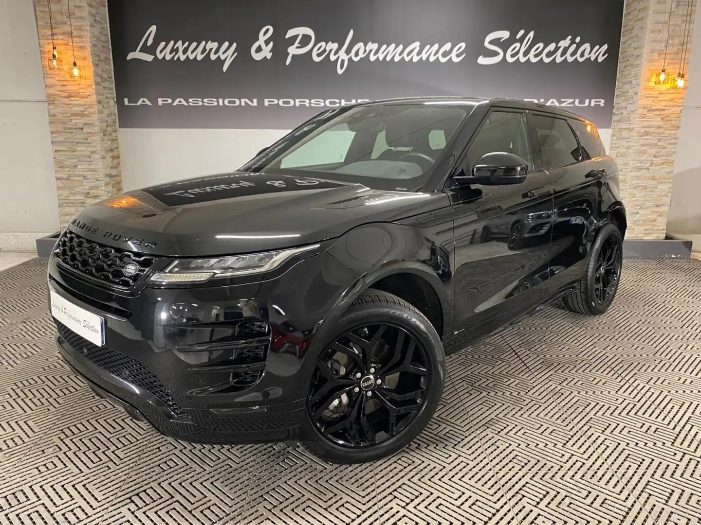 Land Rover Range Rover Evoque II 2.0 D180 BVA9 R-Dynamic 4X4 - 49000km - 1°main  Negro - 1
