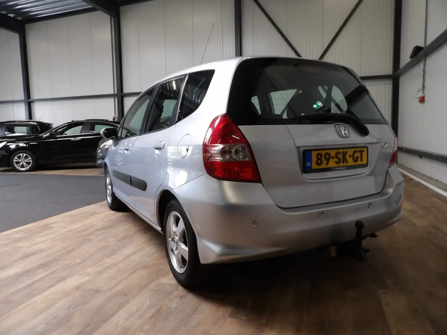 Honda Jazz 1.3 5drs - airco - trekhaak - nette staat! Grijs - 2
