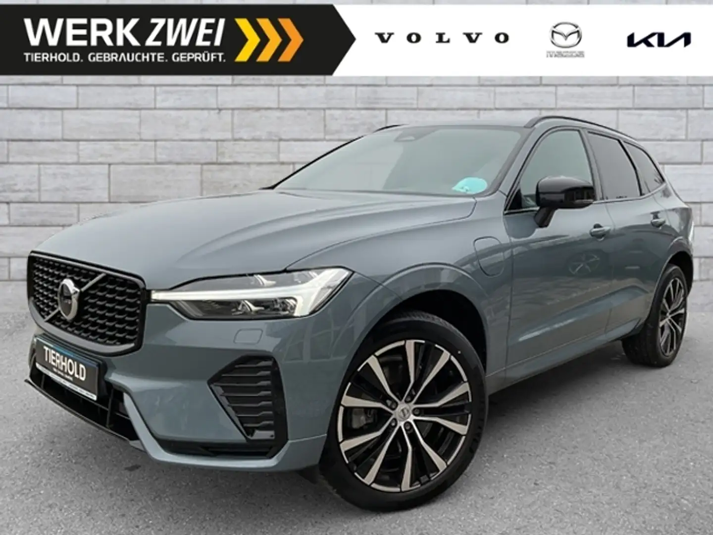 Volvo XC60 T8 Ultimate Dark Plug-In AWD ACC HUD Google Grau - 1
