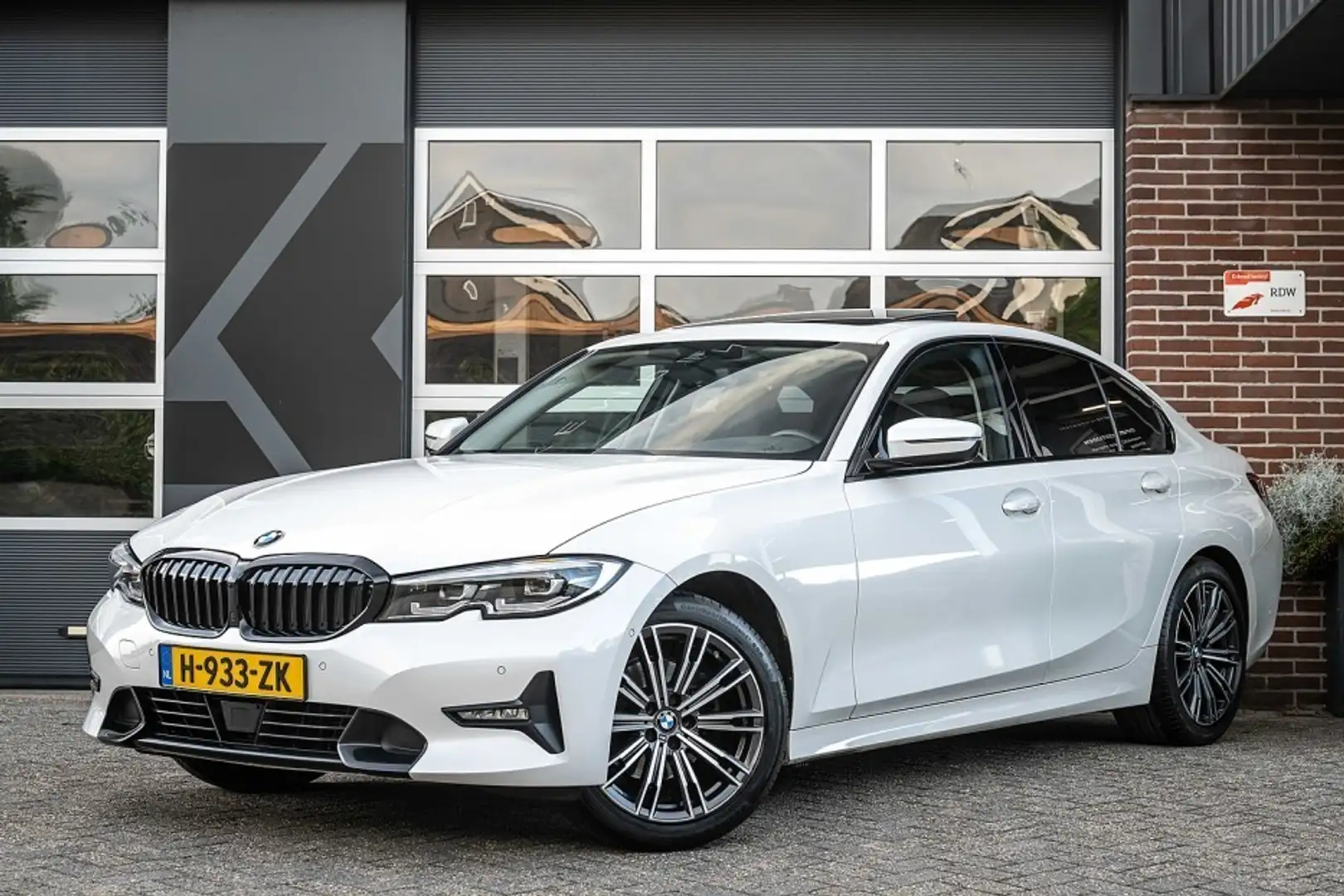 BMW 320 320i High Executive | Schuifdak | Sportstoelen | 1 Blanc - 1