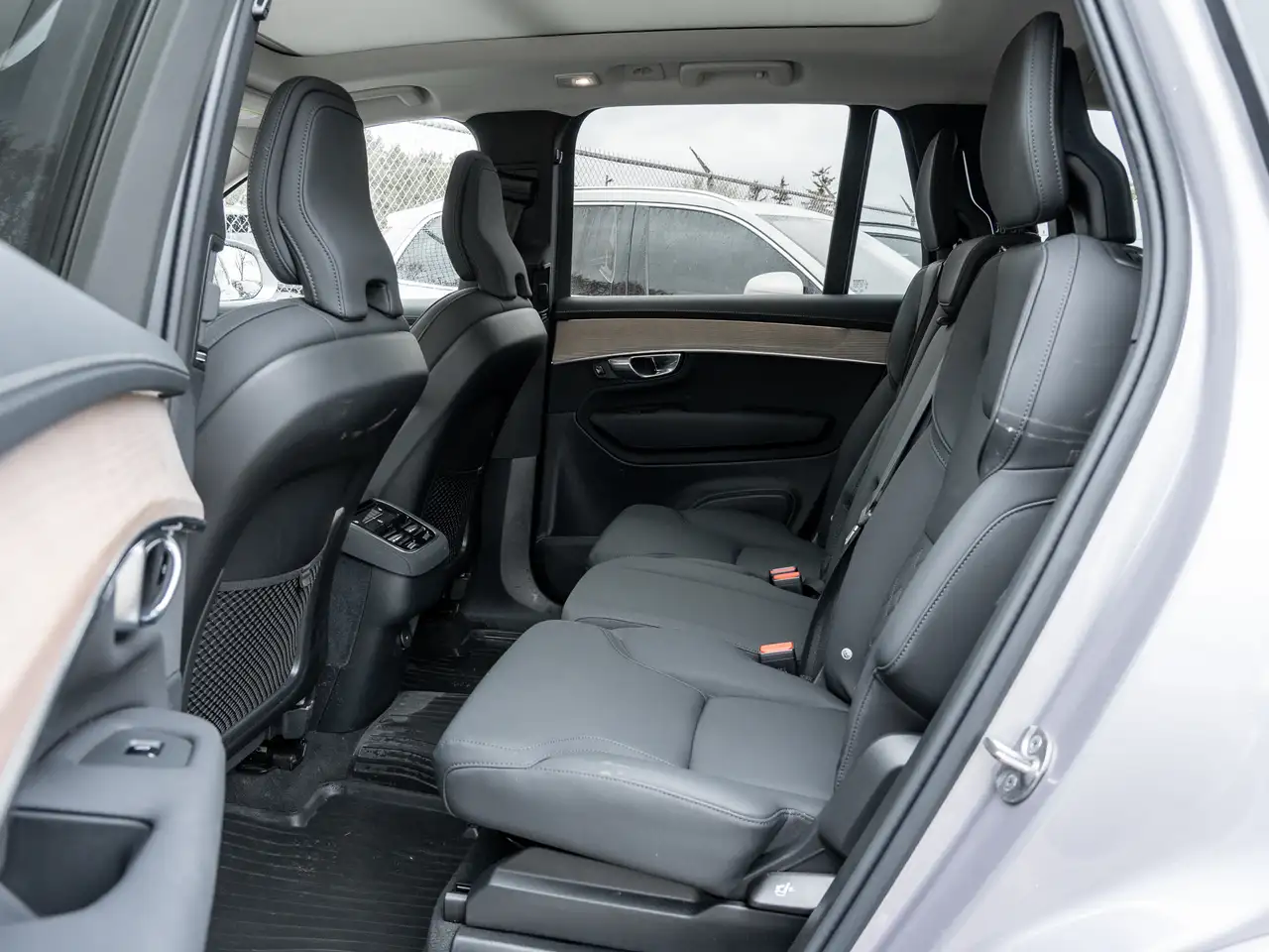 Volvo XC90 снимка Volvo XC90