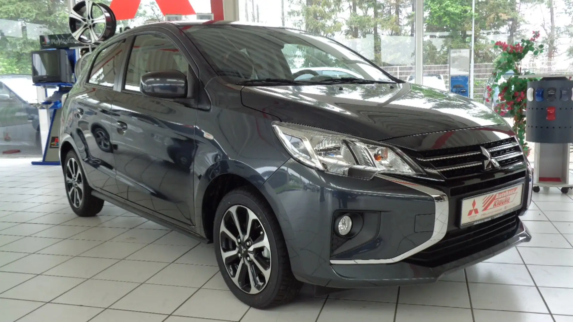 Mitsubishi Space Star 1.2 Select + #Kamera#Sitzhzg#Tempomat Gris - 2