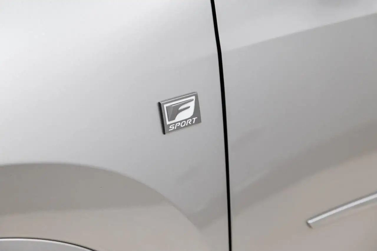 Lexus NX снимка Lexus NX