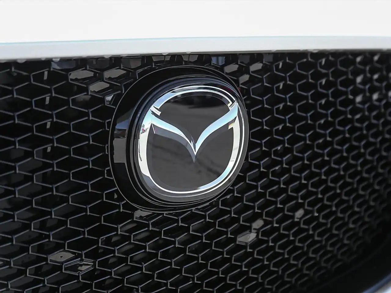 Mazda 3 снимка Mazda 3