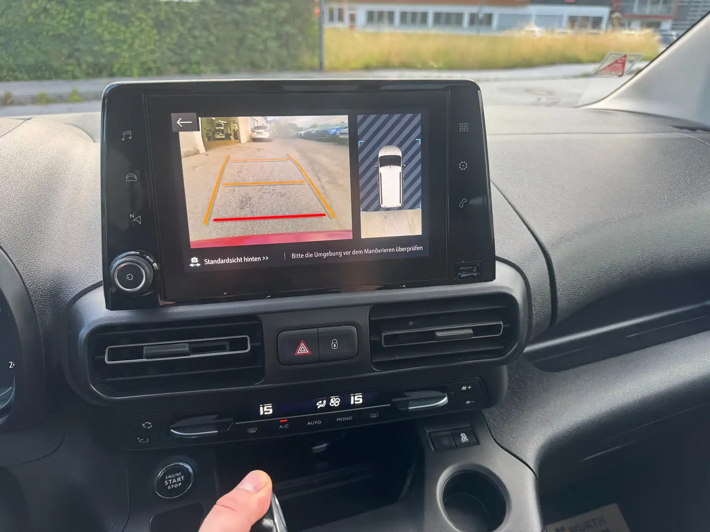 Opel Combo Innovation Rot - 2