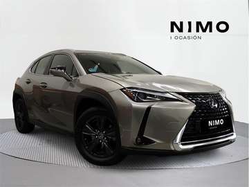 Executive Navigation 2WD