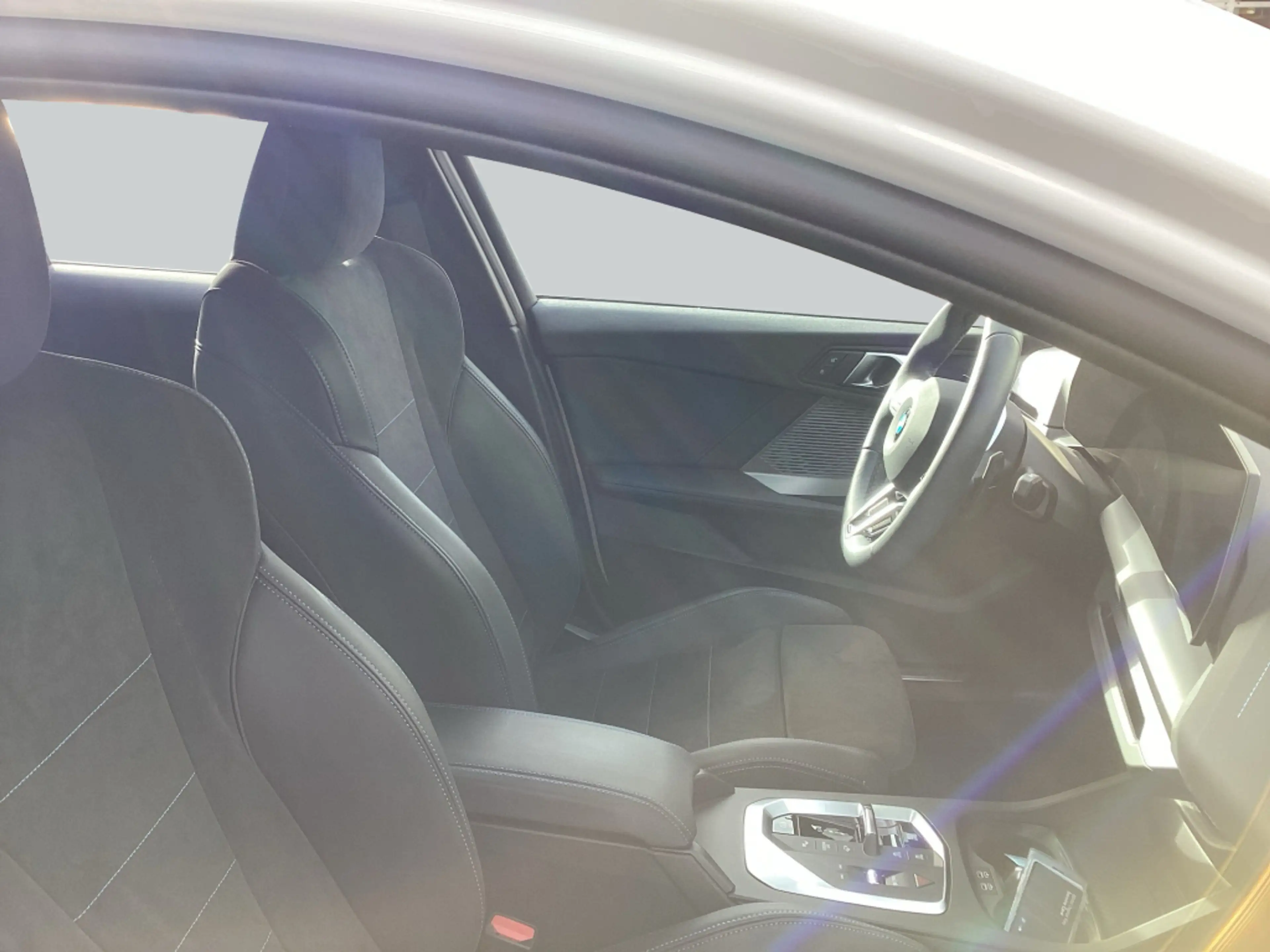 BMW 120 d Aut. — photo 13