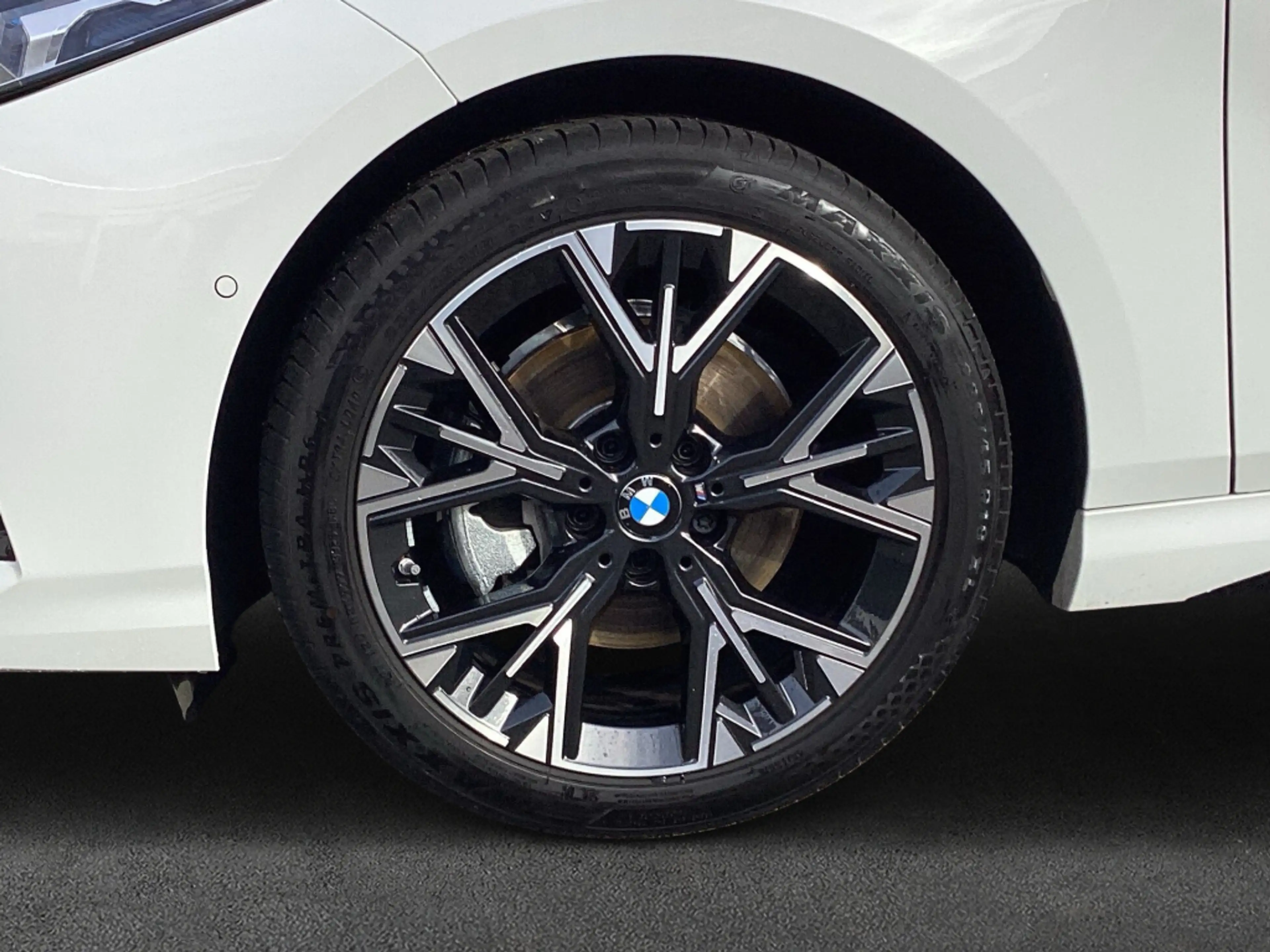 BMW 120 d Aut. — photo 8