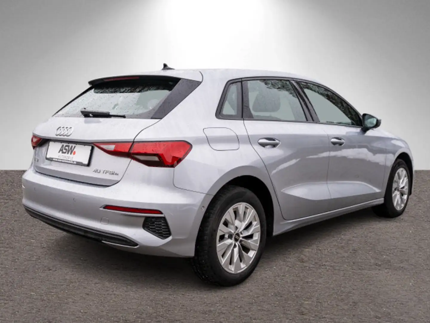 Audi A3 40TFSI e Stronic LED Navi PDC Argent - 2