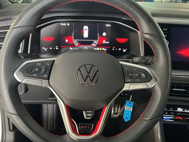 Volkswagen Polo view 7