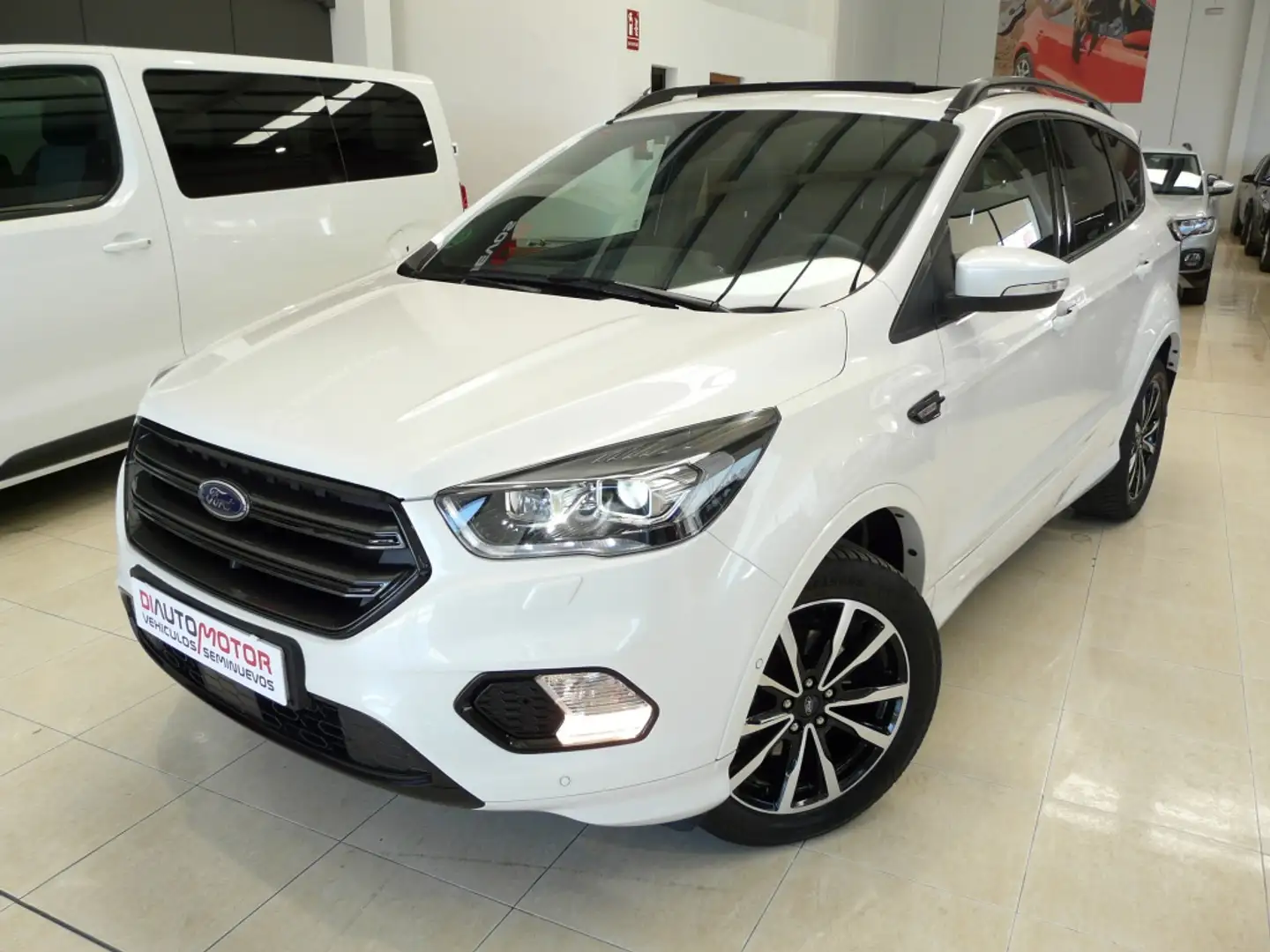 Ford Kuga 1.5 EcoB. Auto S&S ST-Line Limited Edition 4x2 150 Blanc - 1