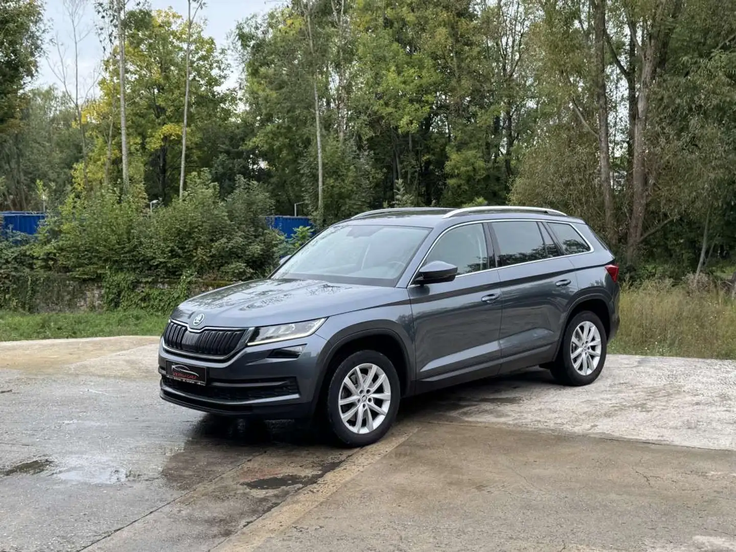 Skoda Kodiaq KODIAQ 2.0TSI 180CV BVA Gris - 2