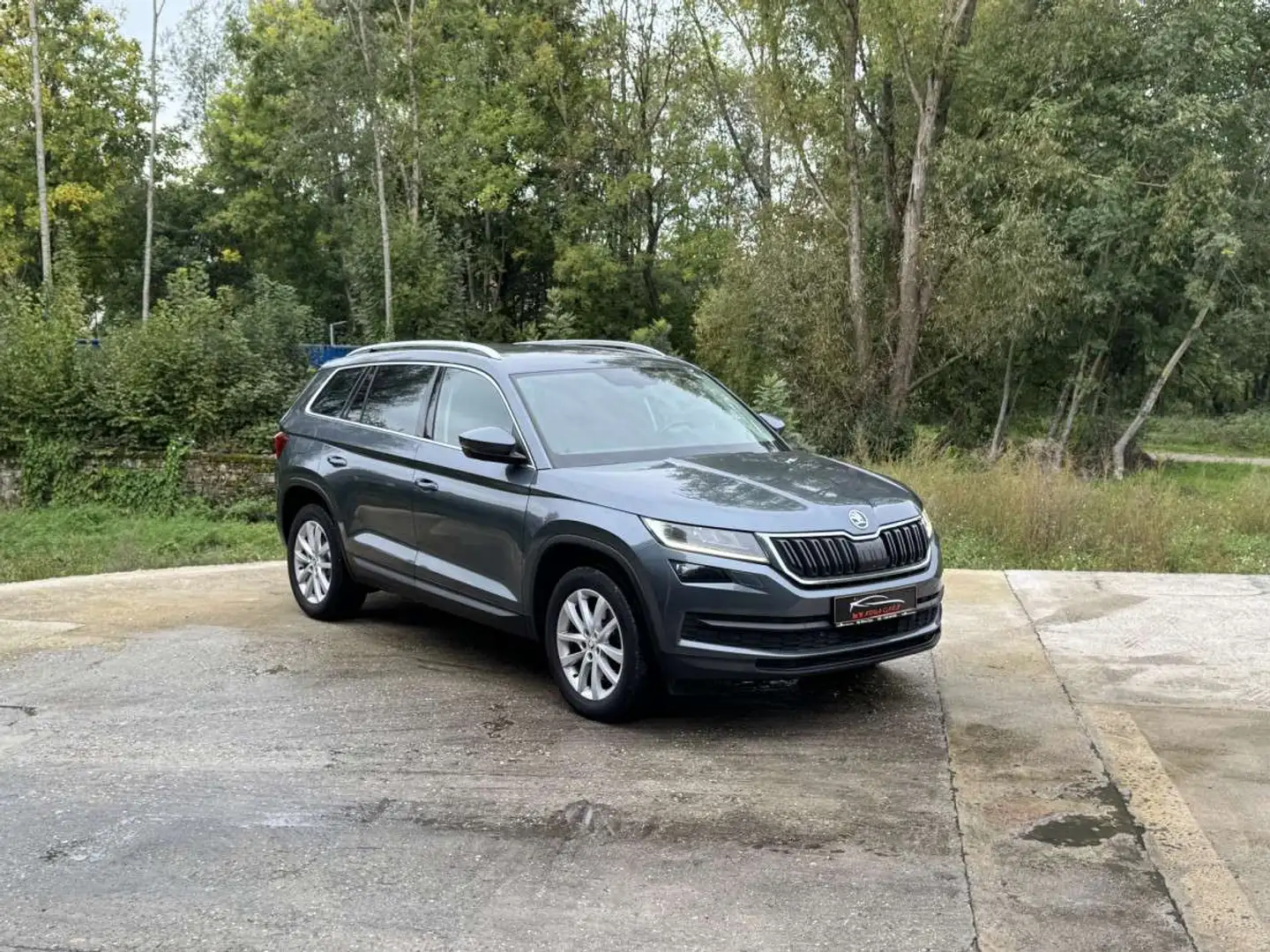 Skoda Kodiaq KODIAQ 2.0TSI 180CV BVA Gris - 1