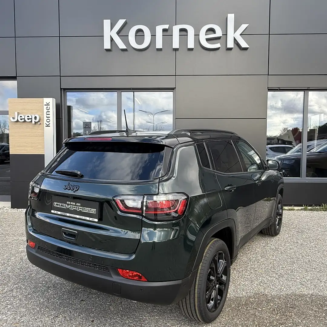 Jeep Compass 1.5 Multiair North Star T4 FWD DCT7 e-Hybrid MH... Grün - 2