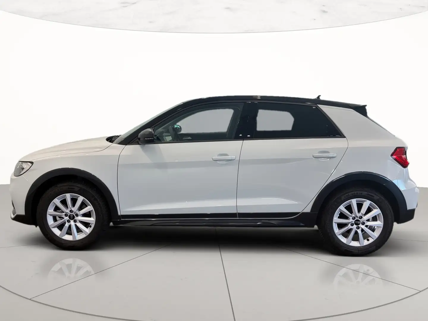Audi A1 allstreet 25 1.0 tfsi business 95cv Blanc - 2