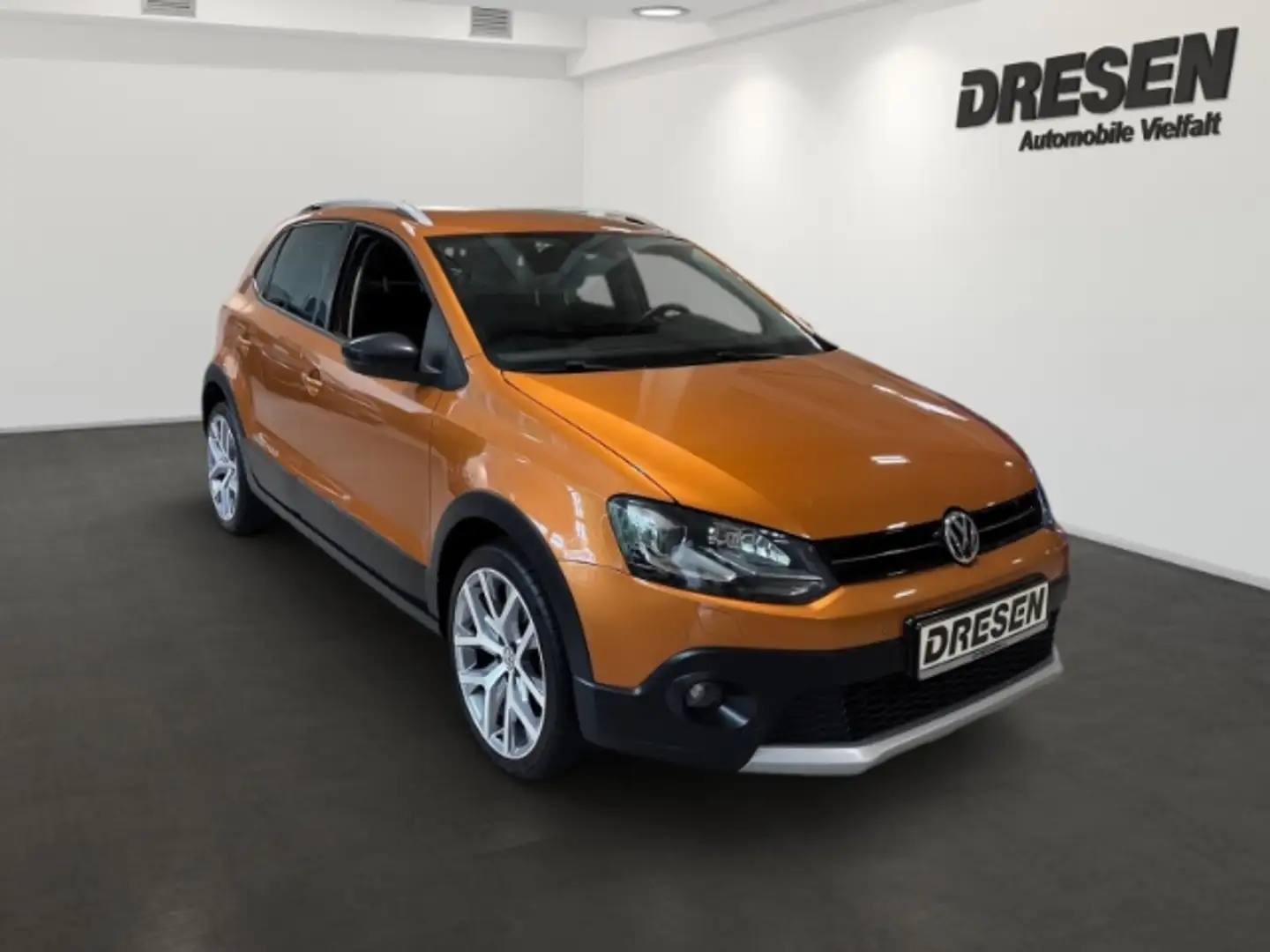 Volkswagen Polo V Cross BMT Start-Stopp 1.2 TSI Navi Leder Bi-Xeno Oranžová - 2