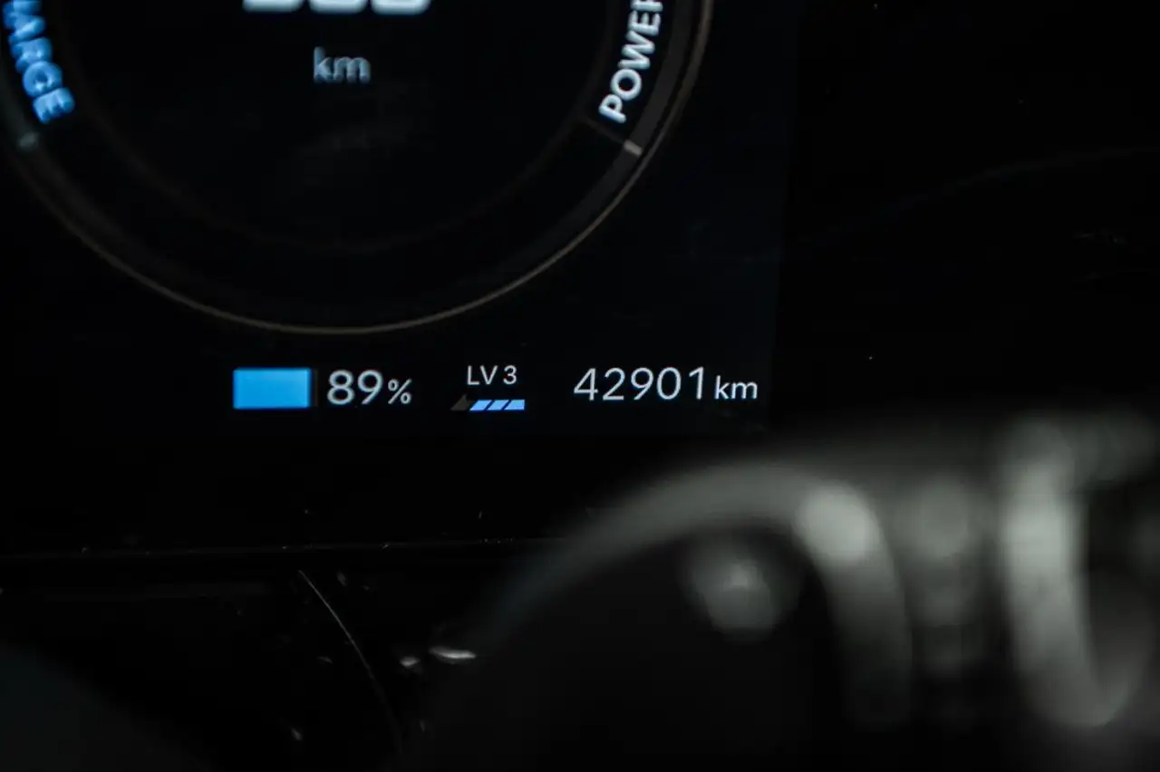 Hyundai KONA снимка Hyundai KONA