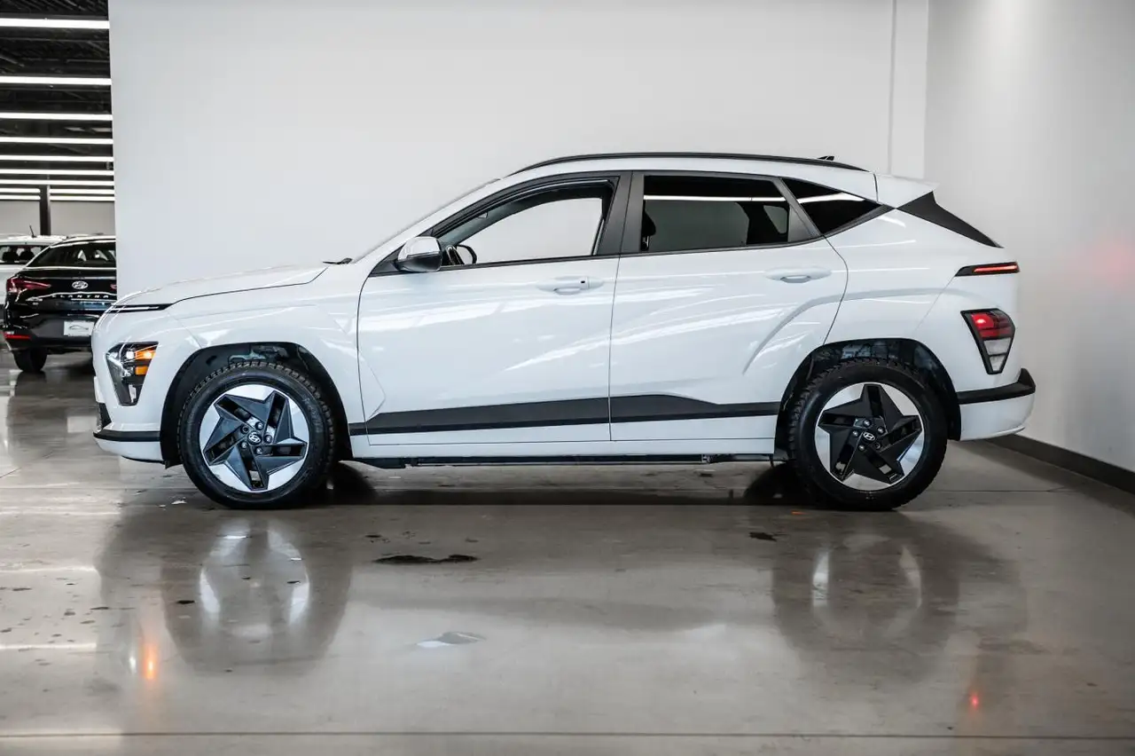 Hyundai KONA снимка Hyundai KONA