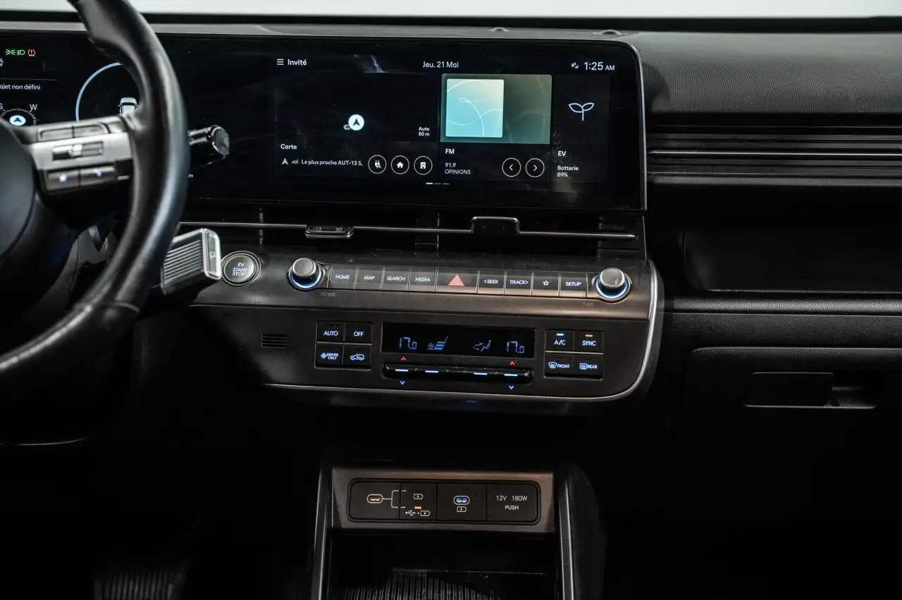 Hyundai KONA снимка Hyundai KONA