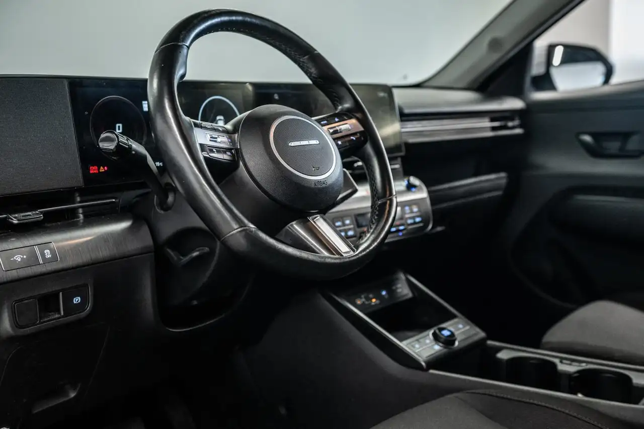 Hyundai KONA снимка Hyundai KONA