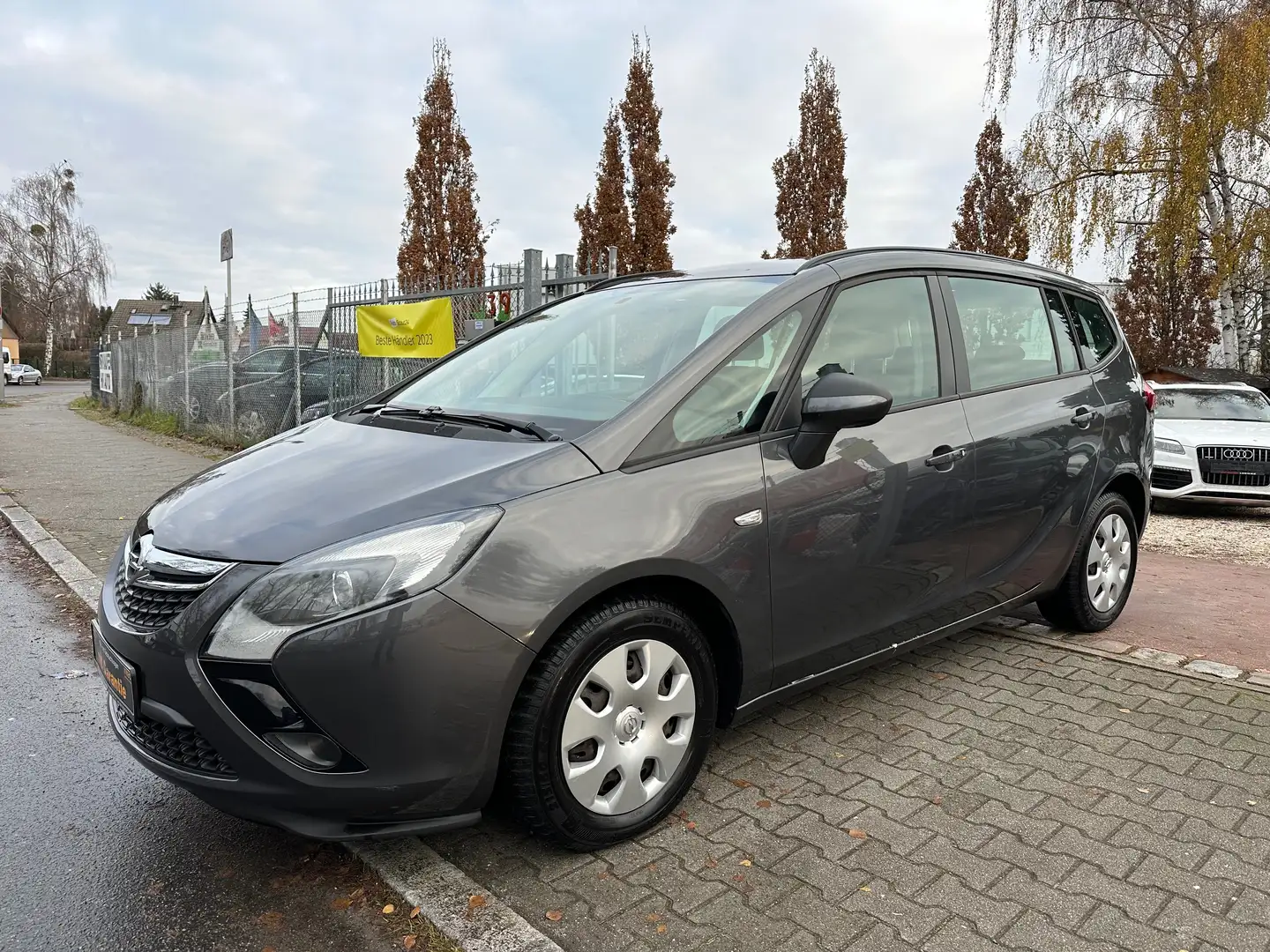Opel Zafira Selection,AUTOMATIK,KLIMA,8x neue BEREIFUNG,1.BES! Grau - 1