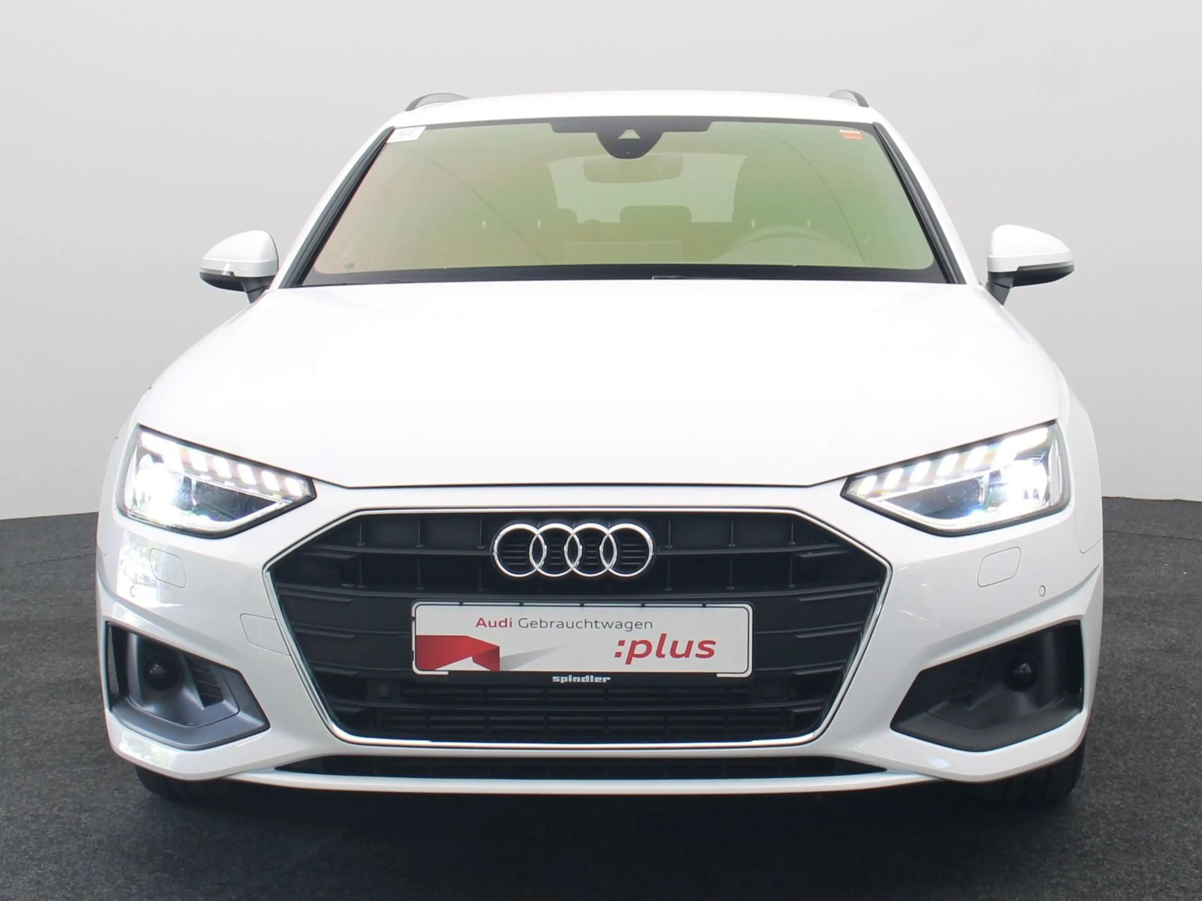 Audi A4 35 TFSI S-tronic / MMI-Navi, Matrix — photo 3