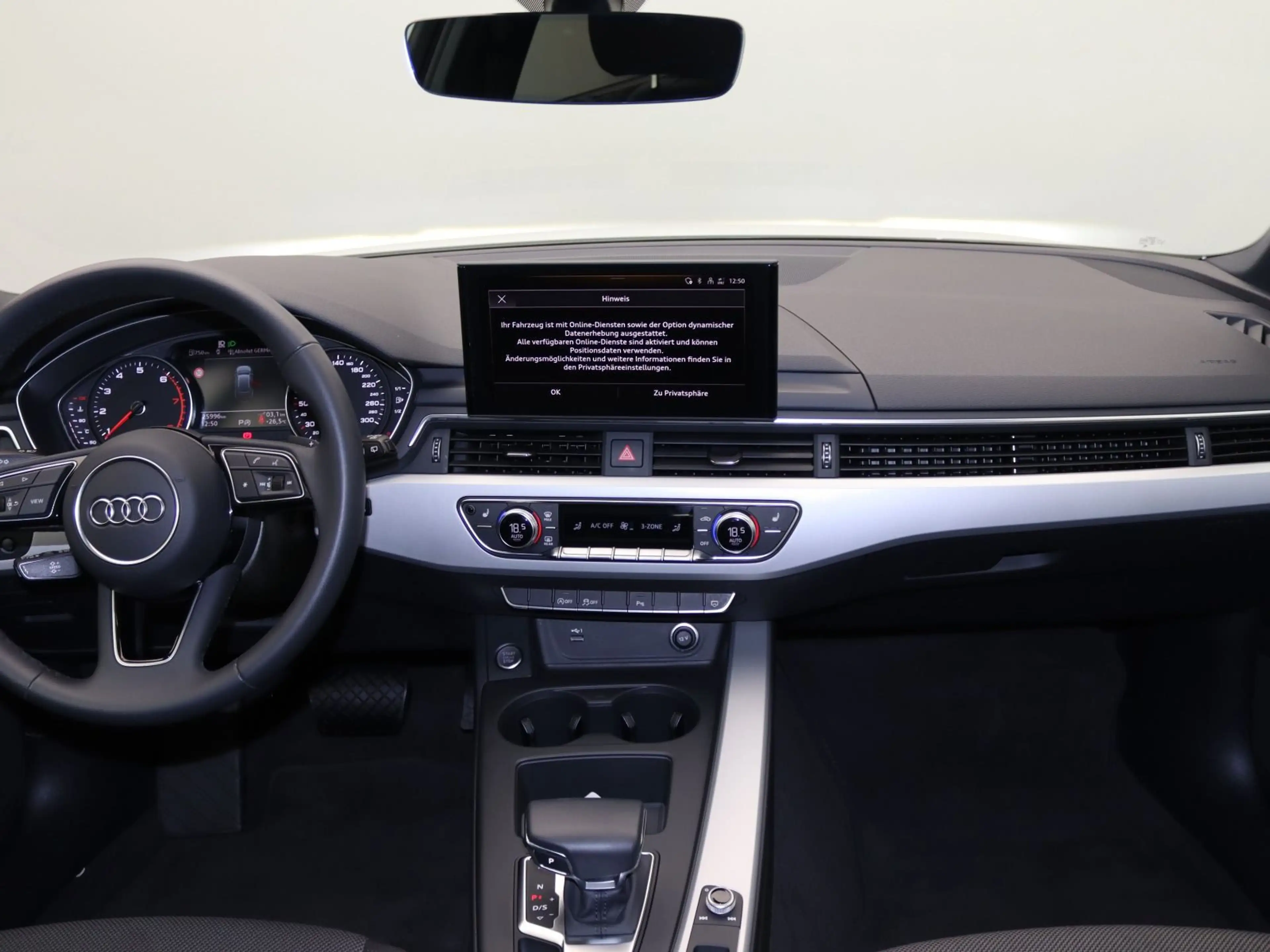 Audi A4 35 TFSI S-tronic / MMI-Navi, Matrix — photo 14