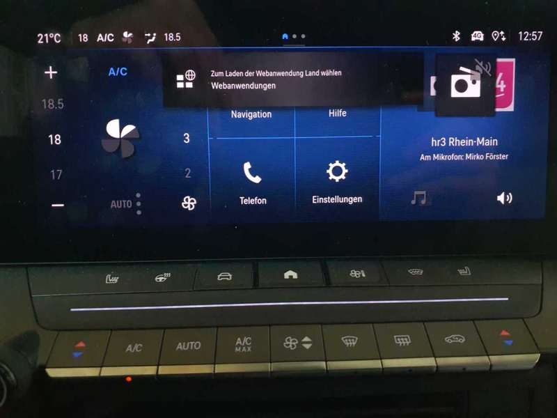 Opel Astra Astra Plug-In-Hybrid Elegance Navi SHZ — photo 12