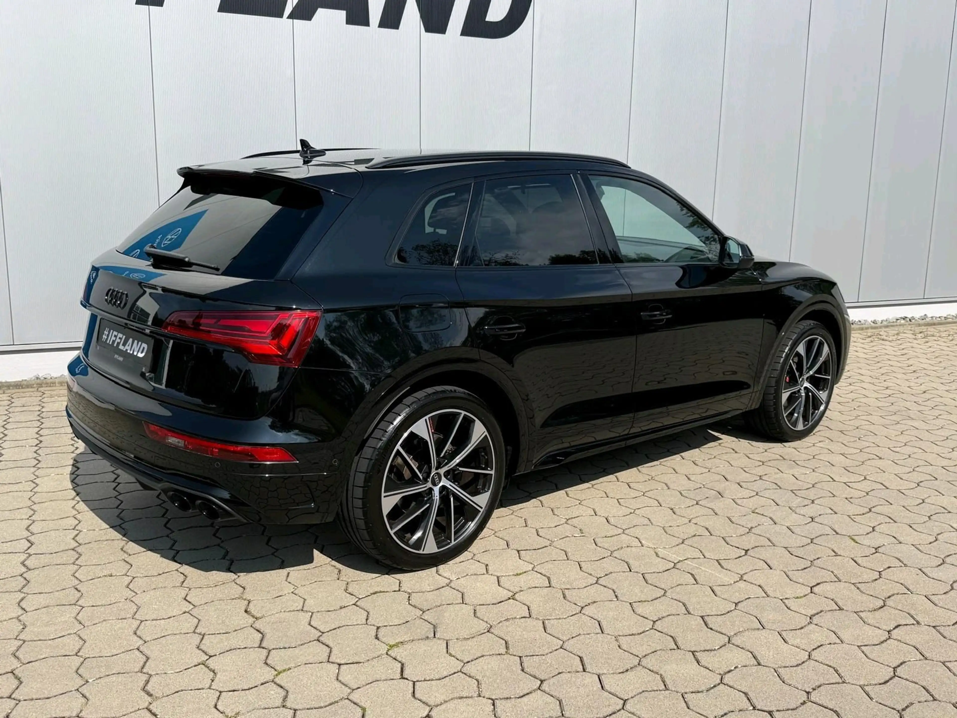 Audi SQ5 3.0 TDI quattro *STANDHZG*AHK*B&O* — photo 3