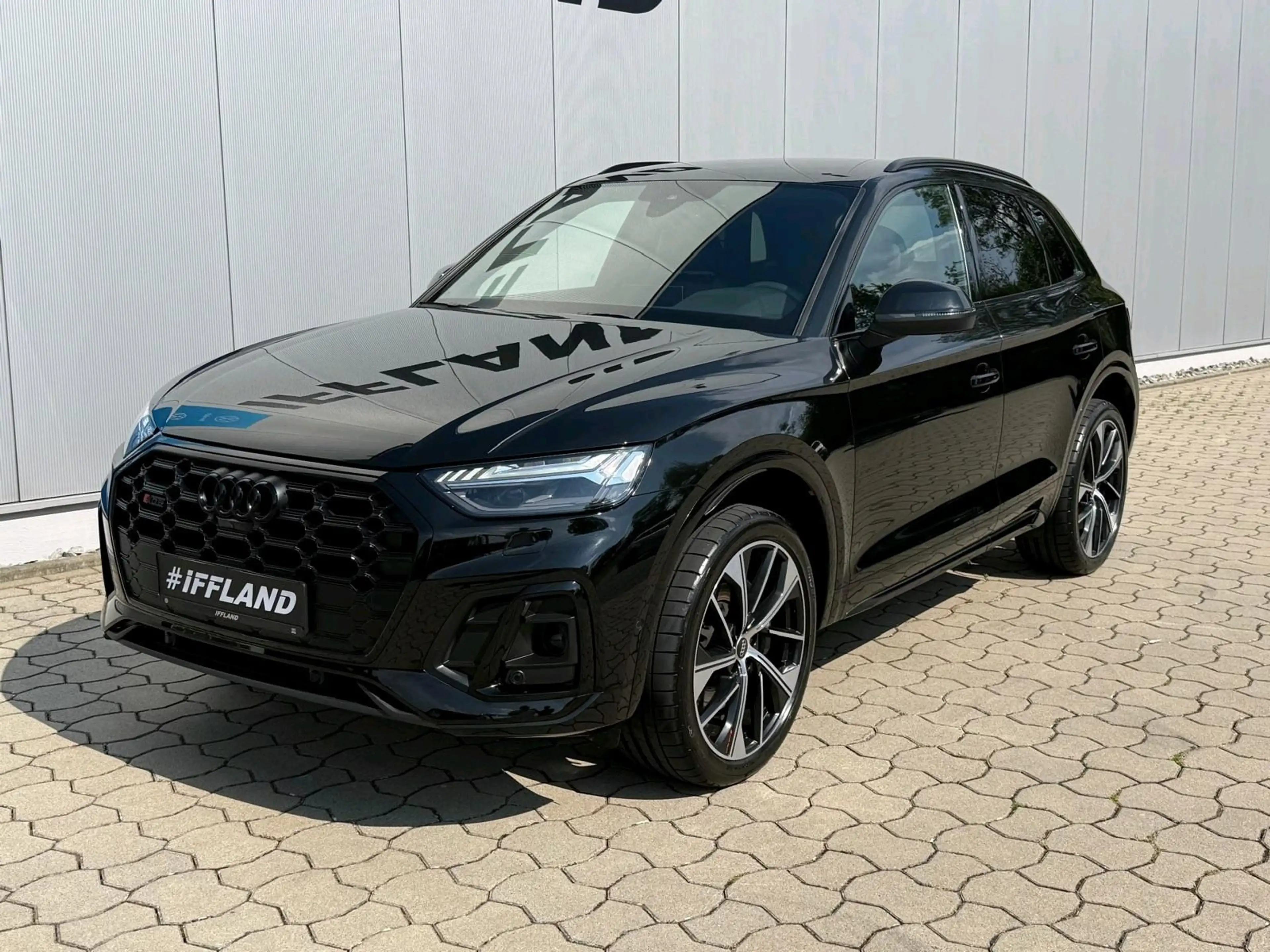 Audi SQ5 3.0 TDI quattro *STANDHZG*AHK*B&O* — photo 2