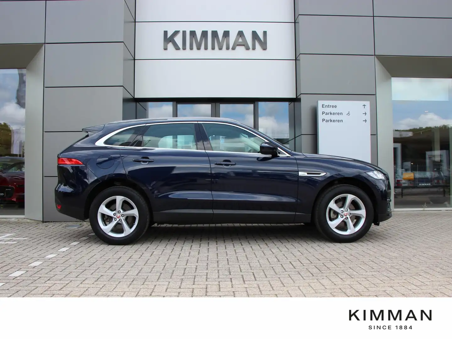 Jaguar F-Pace 2.0 T AWD Premium Edition | Panorama dak | Leder i Azul - 1