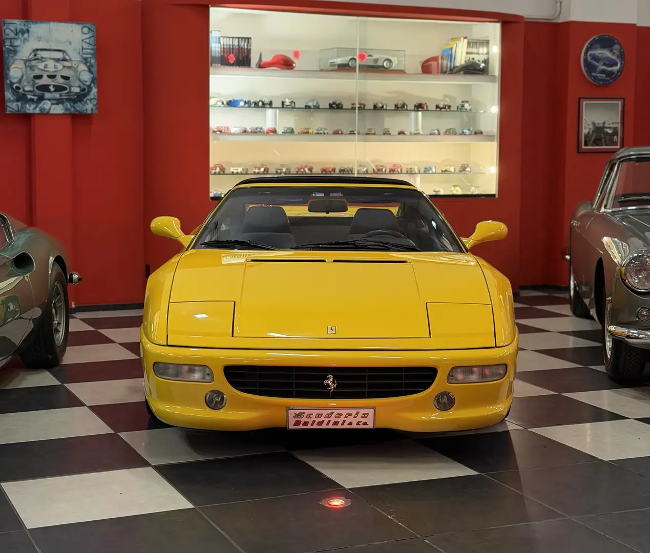 Ferrari F355 GTS F1   1/529 Giallo - 1