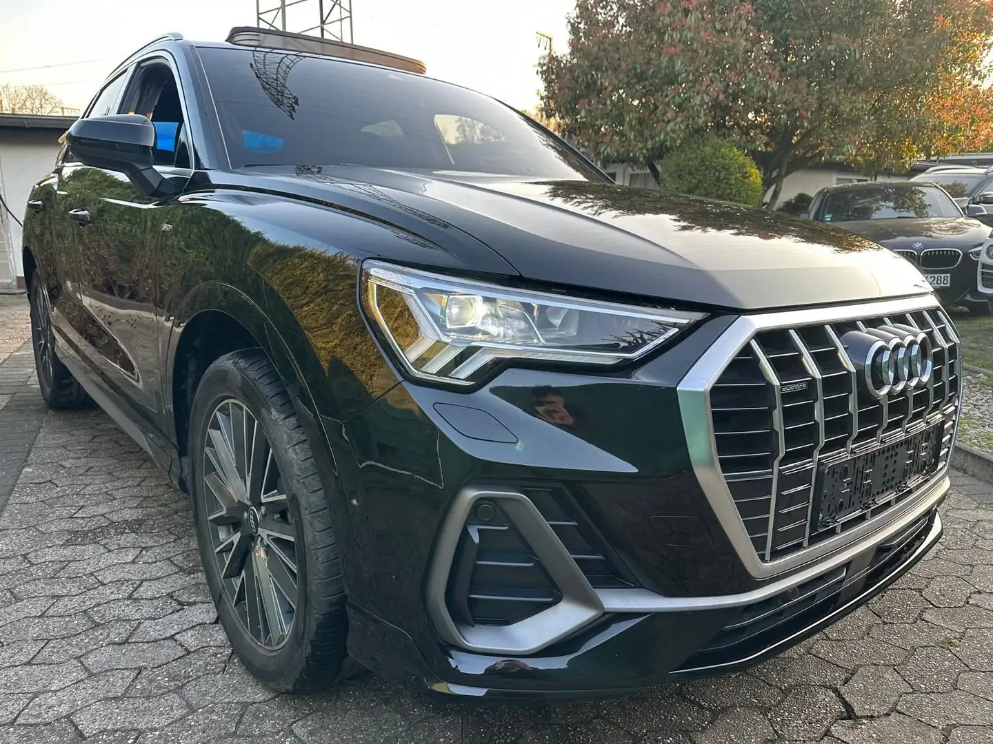 Audi Q3 35 TDI quattro S line*Pano*Keyless Go*ACC*Kam Schwarz - 2