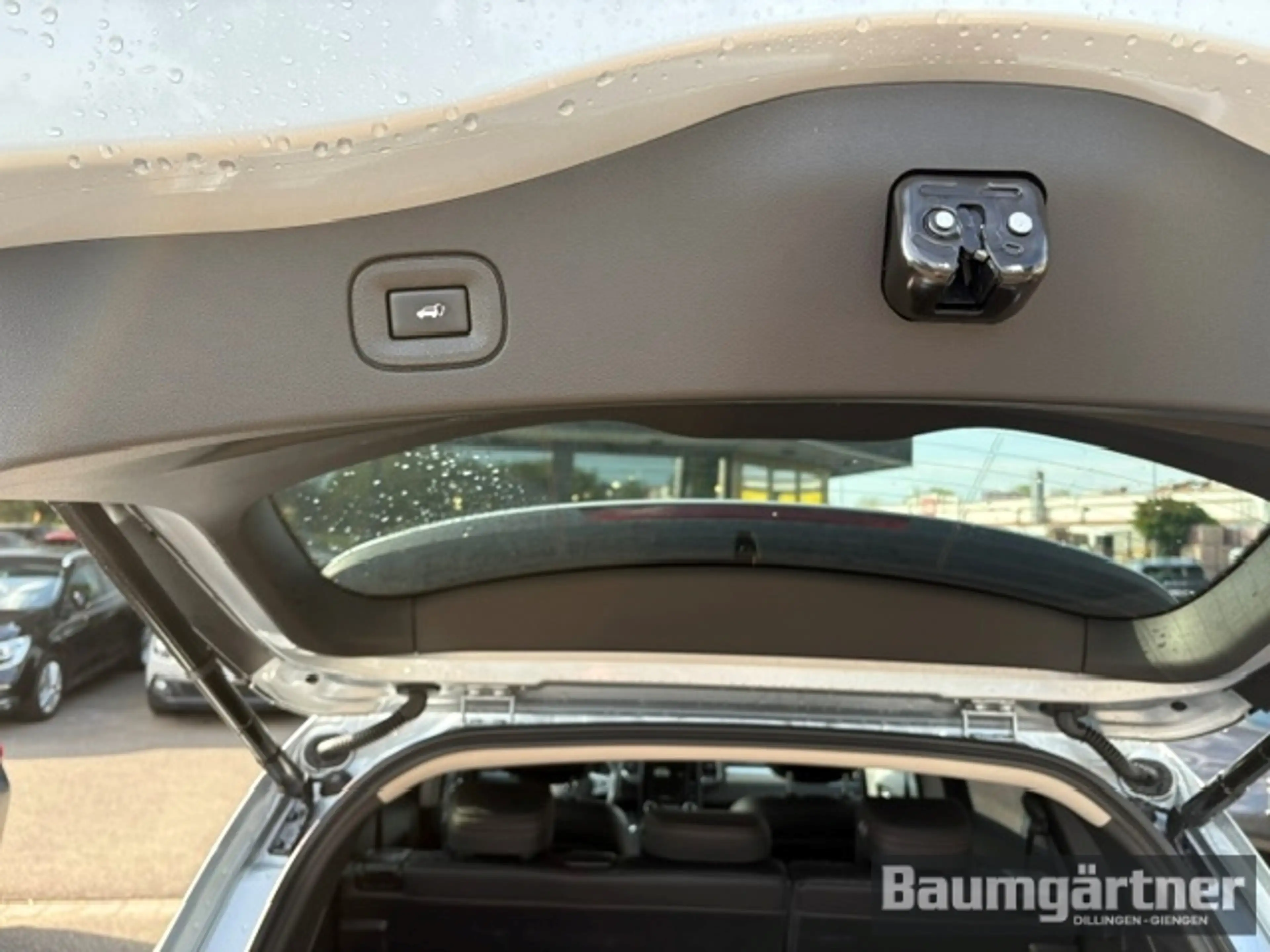 Renault Koleos Initiale Paris Blue dCi 185 X-tronic 4WD — photo 10