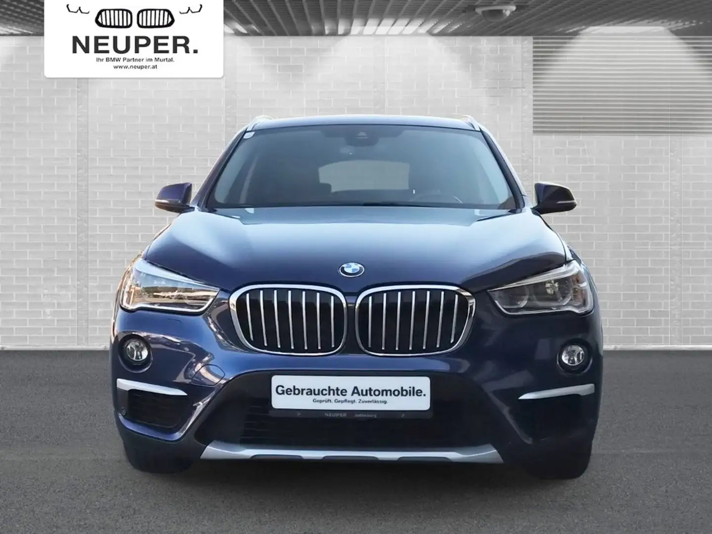 BMW X1 xDrive18d Blau - 2