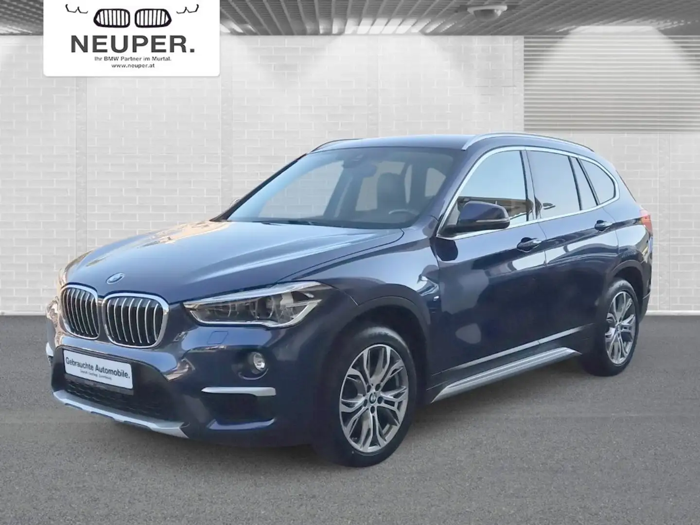 BMW X1 xDrive18d Blau - 1