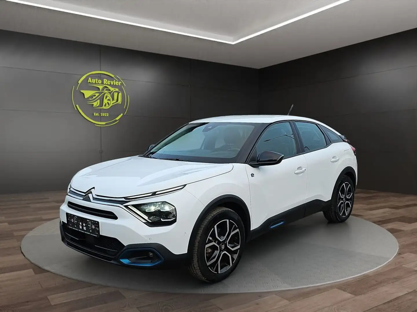 Citroen C4 e-Feel Blanc - 1