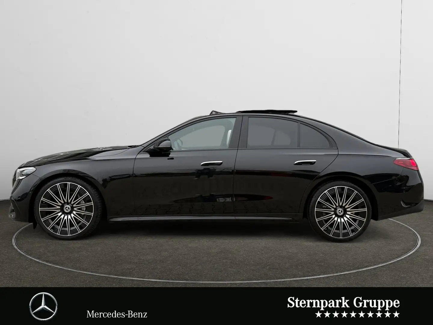 Mercedes-Benz E 200 E 200 AMG Pano+HYPER+Night+Memory+360°+Burmester Zwart - 2