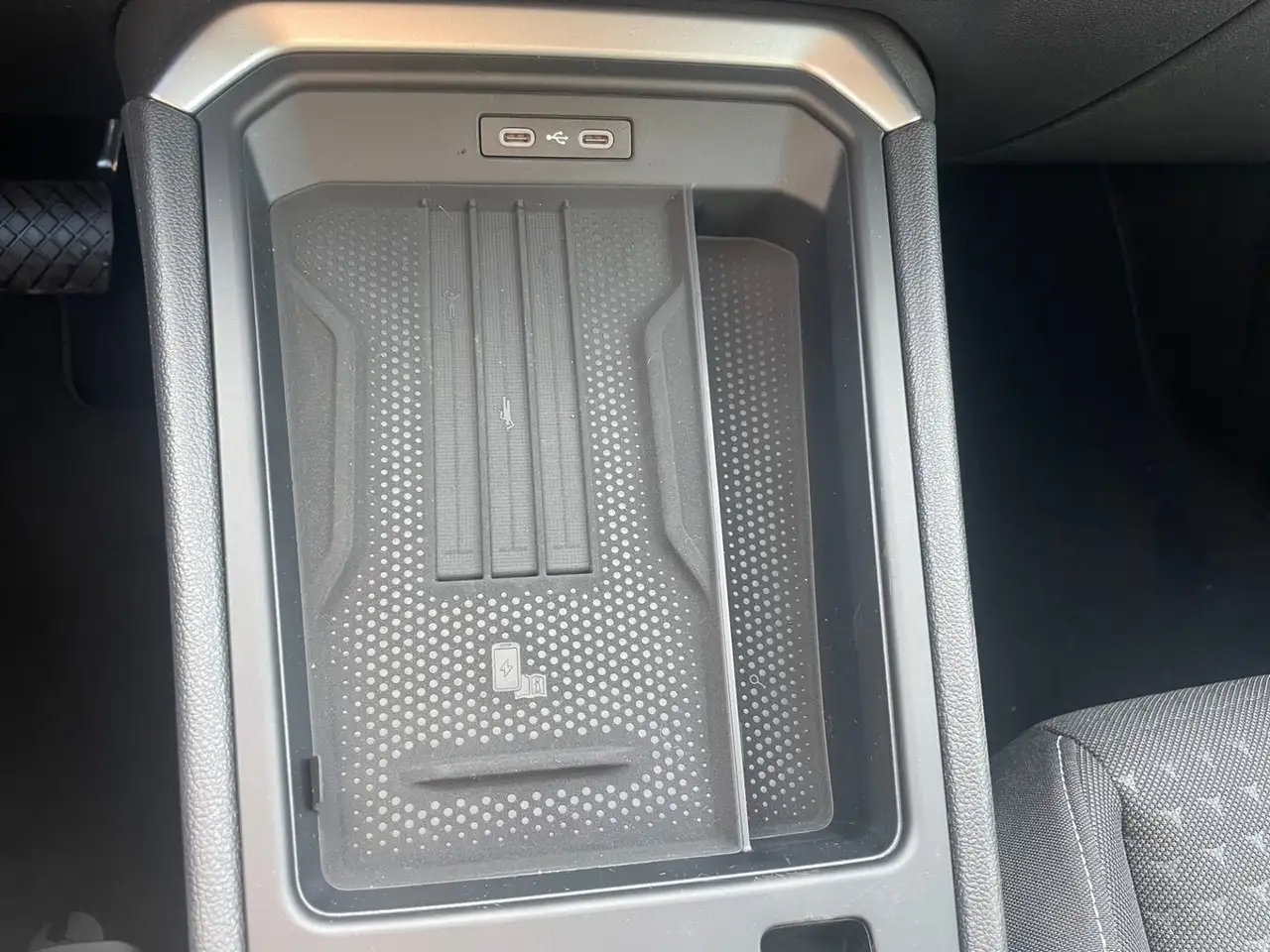 Volkswagen T-Roc Life eTSI DSG 15