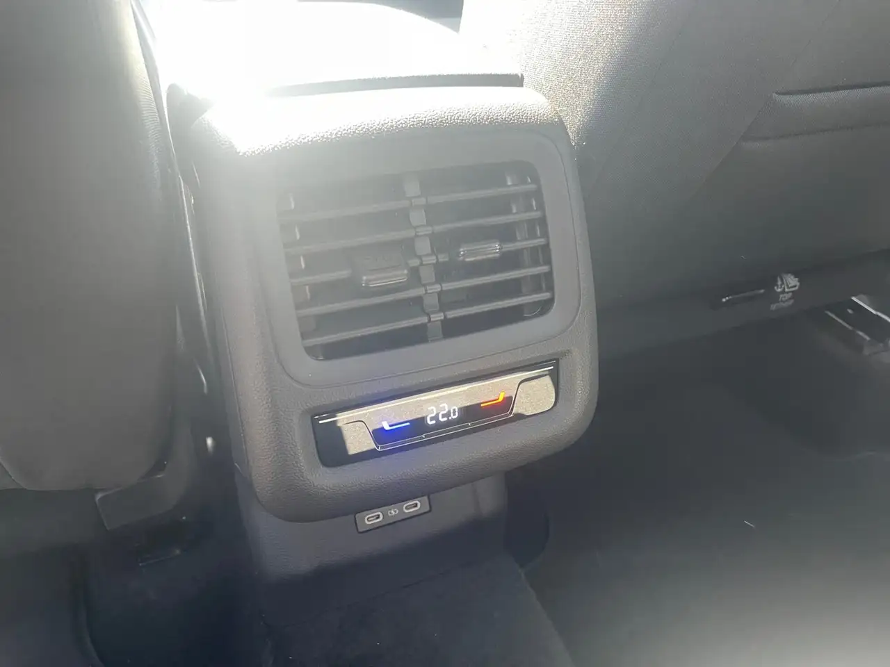 Volkswagen T-Roc Life eTSI DSG 19