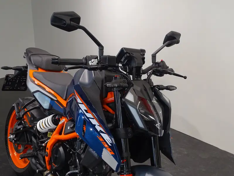 KTM 390 Duke - foto 3