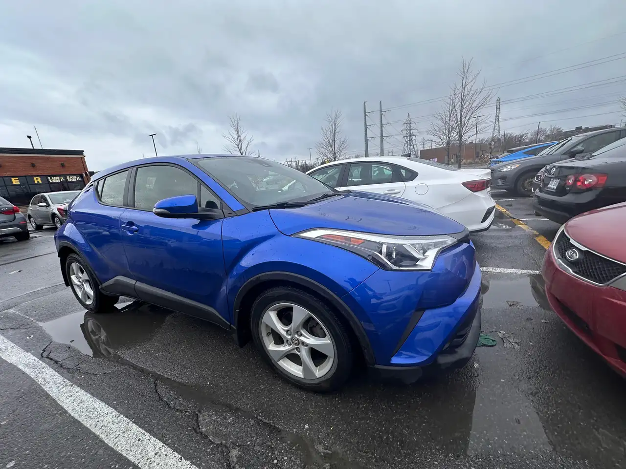 Toyota C-HR снимка Toyota C-HR