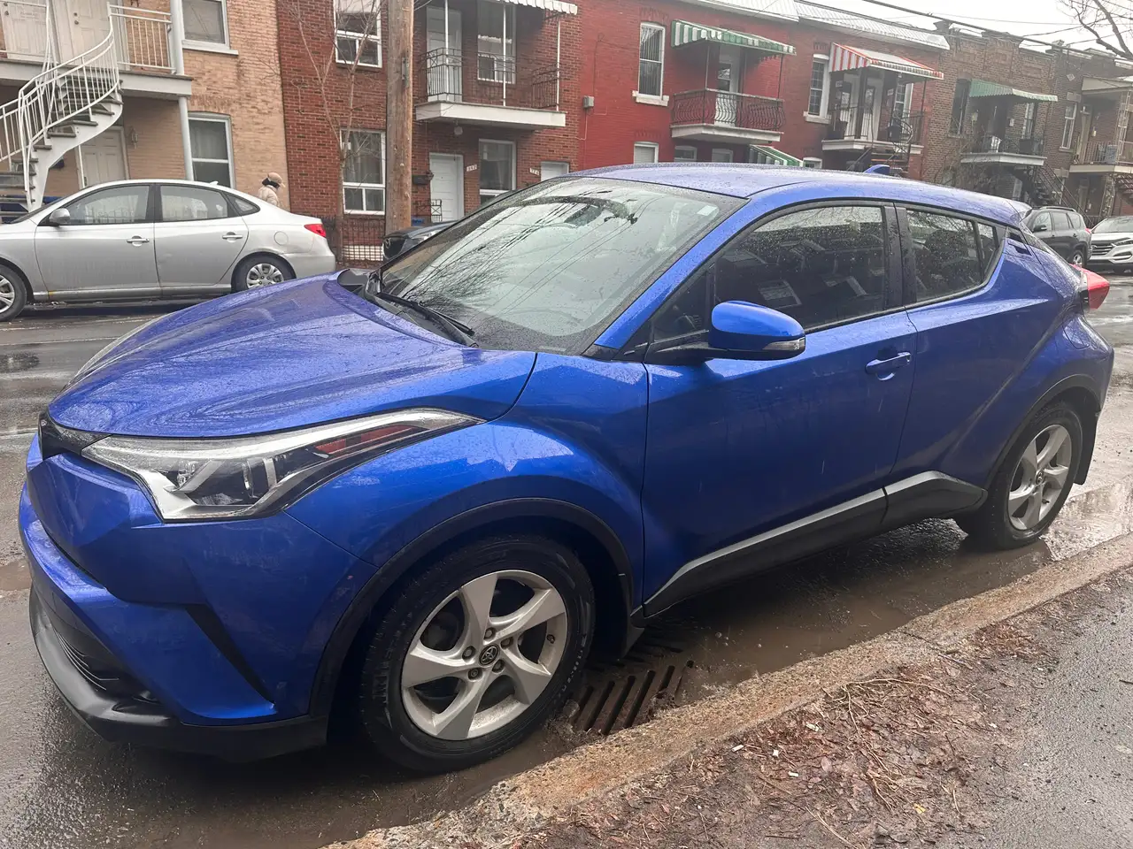 Toyota C-HR снимка Toyota C-HR